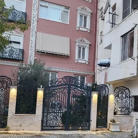 Center Apartment Durres